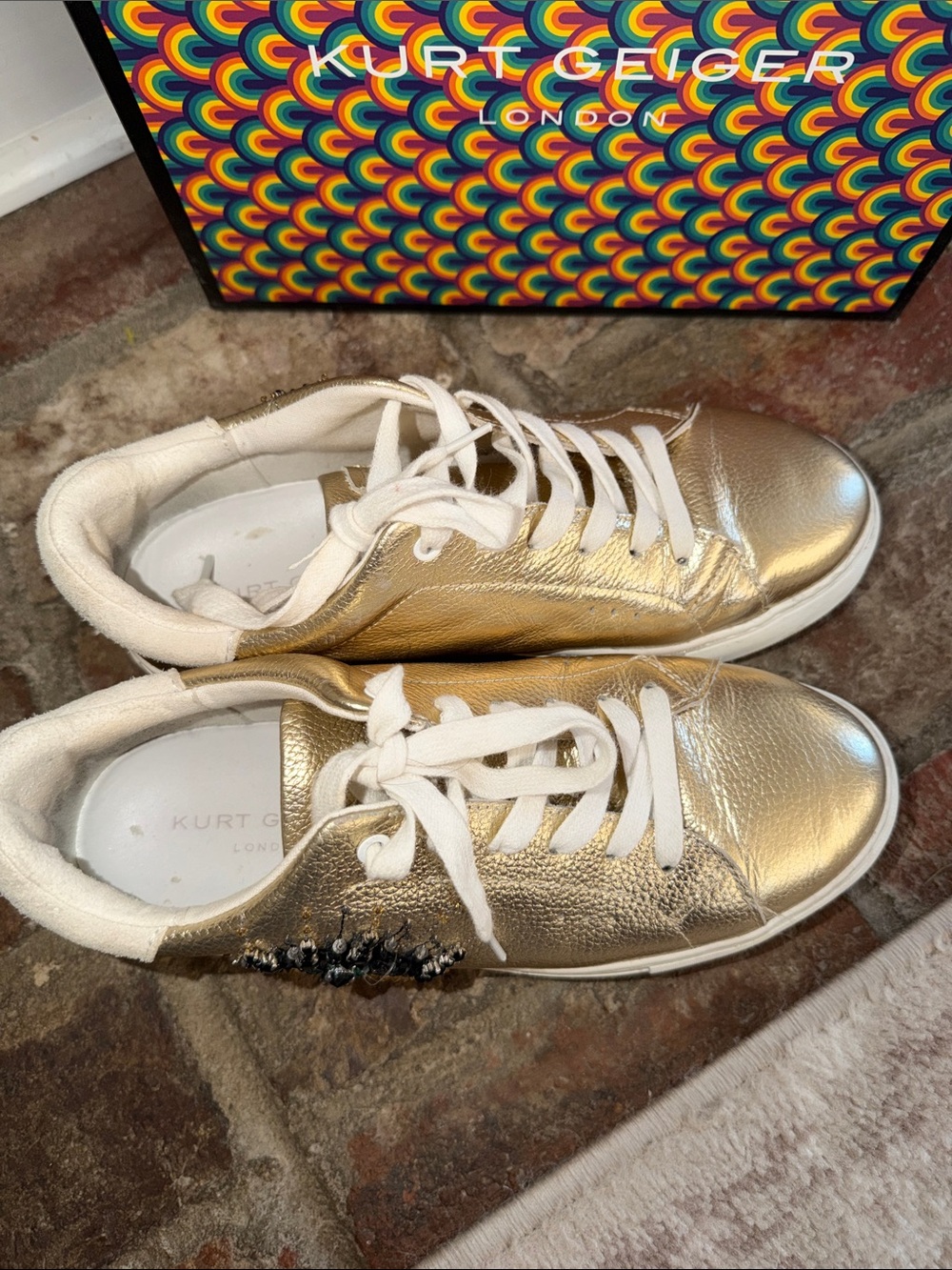 ⭐️Kurt Geiger Laney Eye  Gold Leather sneakers⭐️ - Picture 6 of 11